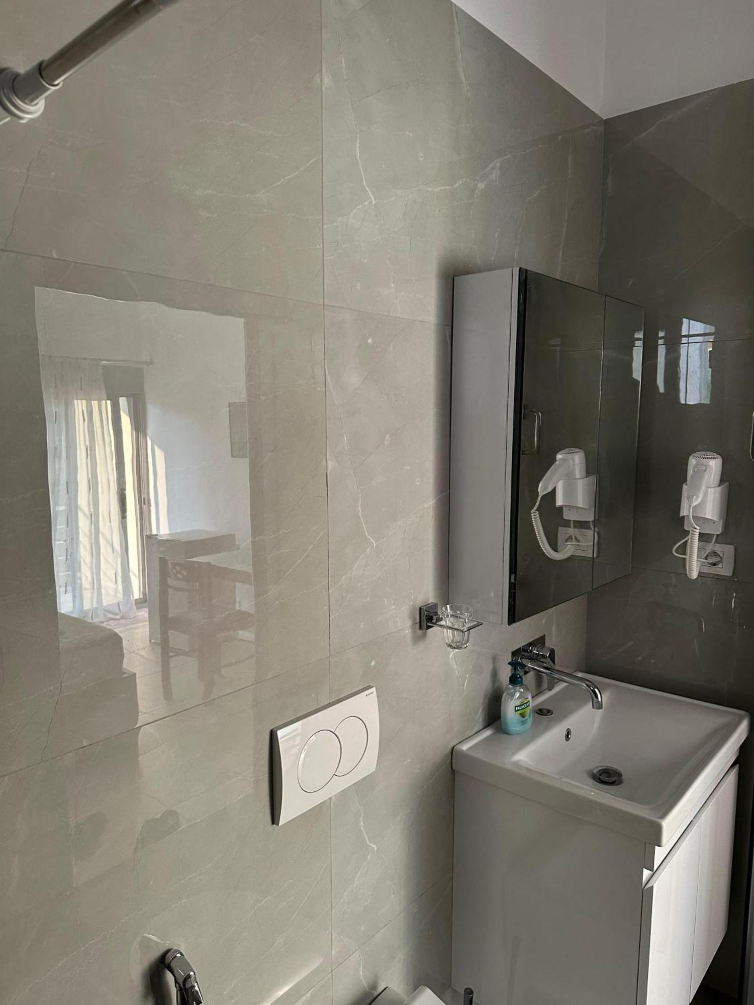 River Bridge Private Room Αργυρόκαστρο Εξωτερικό φωτογραφία